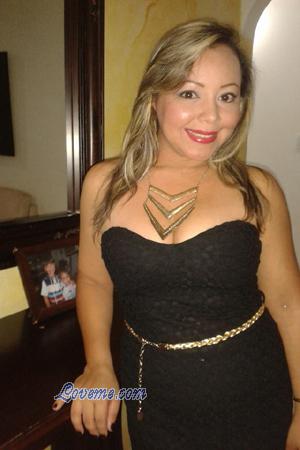 153283 - Jenifer Age: 47 - Colombia