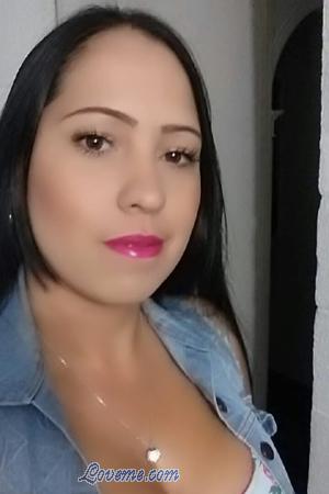 167047 - Yecenia Age: 45 - Colombia
