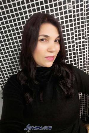 176033 - Adriana Age: 48 - Colombia
