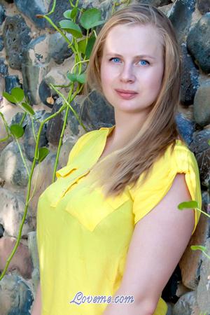 190401 - Anna Age: 37 - Belarus
