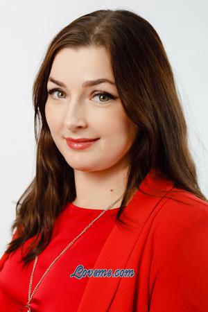 192192 - Lyubov Age: 51 - Russia