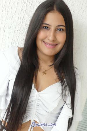 192545 - Alexandra Age: 27 - Colombia