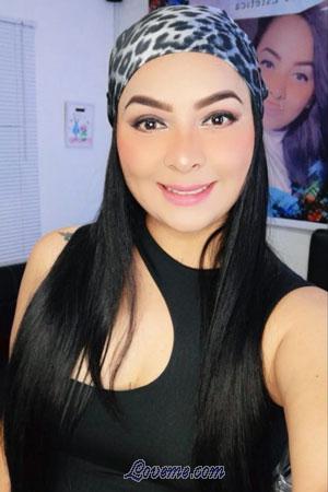 201729 - Sandra Age: 38 - Colombia