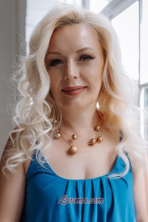 205064 - Viktoriya Age: 55 - Ukraine