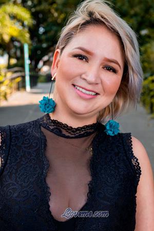 207186 - Diana Age: 38 - Colombia