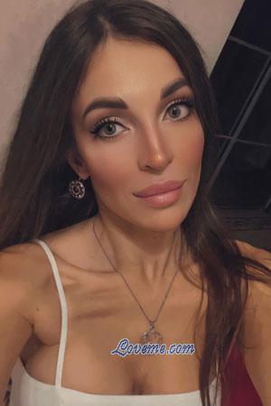 210361 - Valeria Age: 35 - Russia