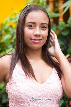 210691 - Karian Age: 31 - Colombia