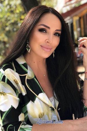 211702 - Larissa Age: 55 - Azerbaijan