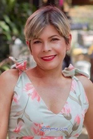 213633 - Merci Age: 48 - Colombia