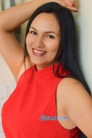 213972 - Claudia Age: 36 - Peru