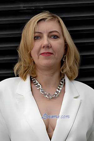 215841 - Svetlana Age: 55 - Russia