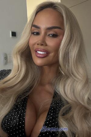 217298 - Elisabeth Age: 27 - Czech Republic