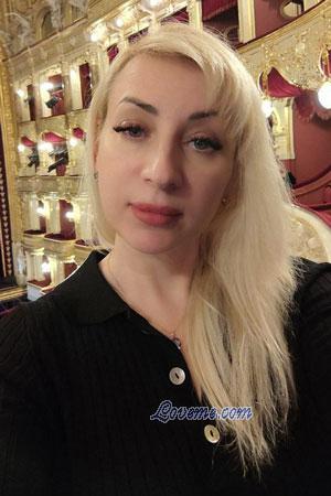 221102 - Iryna Age: 50 - Ukraine