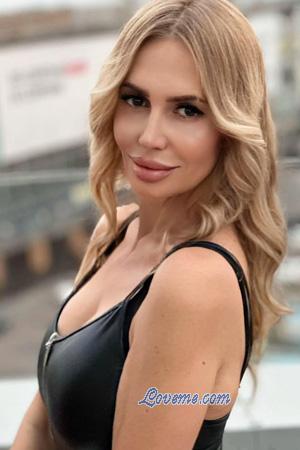 222678 - Nadiia Age: 47 - Ukraine