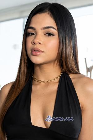 Natalia, 23, from Barranquilla, Colombia