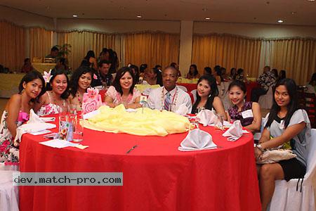 women-of-philippines-062