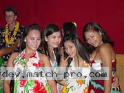 051-filipino-women