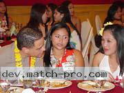 065-filipino-women